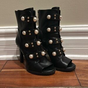 Karl Lagerfeld~SZ 6 Paris Brayden Black Leather Embellished Peep Toe Bootie